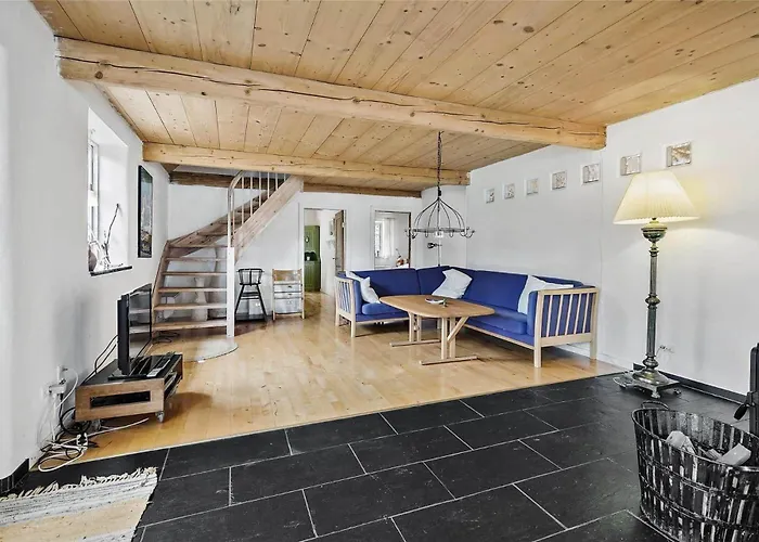 4731-aakirkeby-dalegardsvej-13 *