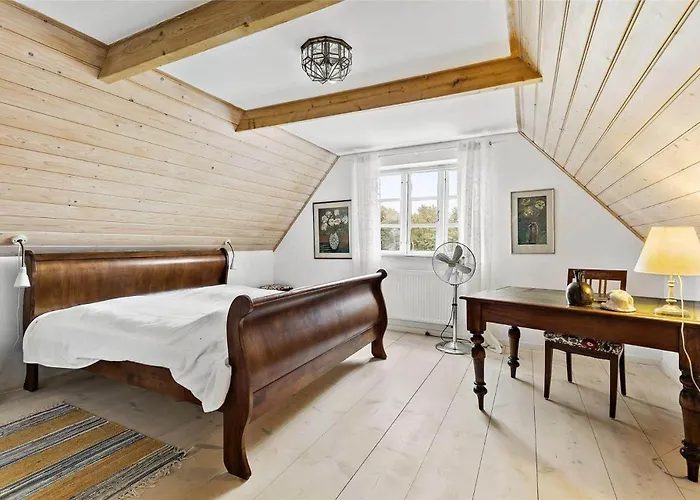 4731-aakirkeby-dalegardsvej-13